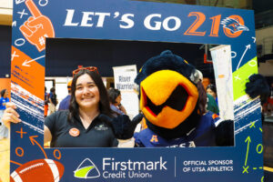 UTSAFanDay-Rowdy